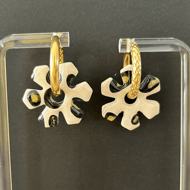 Nila | Motifs