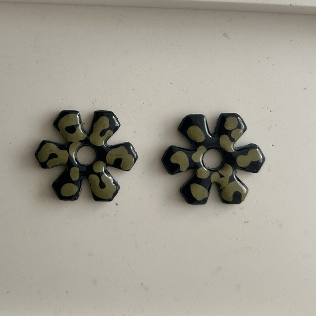 Nila | Motifs